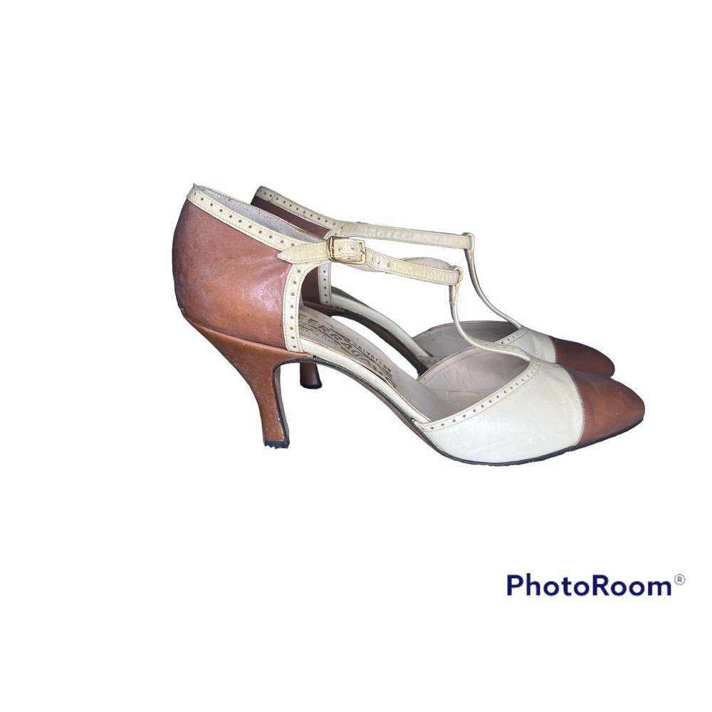 Vintage 1980's Ferragamo Leather T-Strap Spectator Shoes Sz 8 1/2